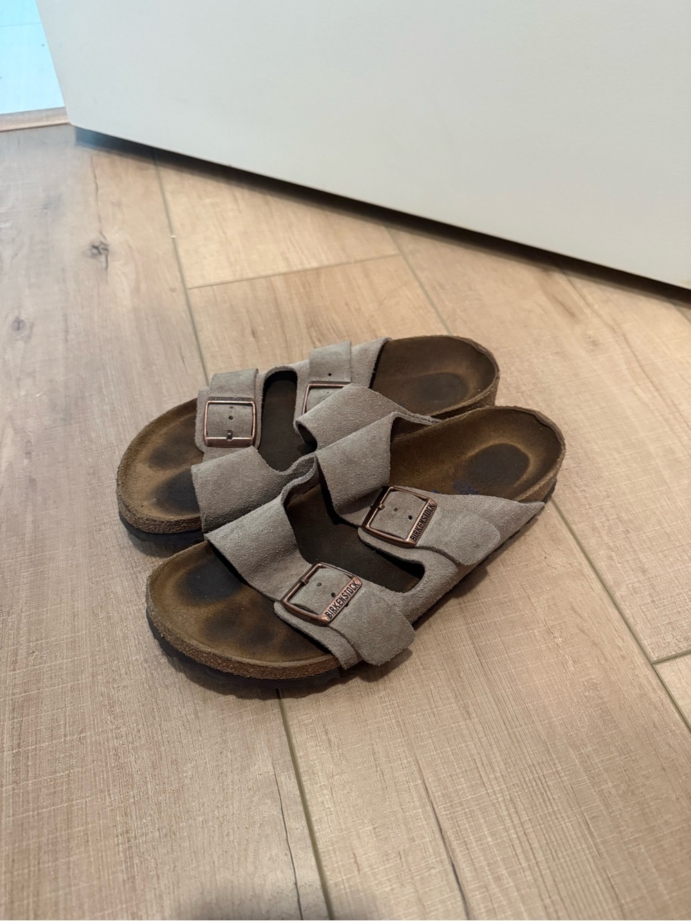 Birkenstock Kids Double-Buckle Suede Sandals in Gray-Taupe
